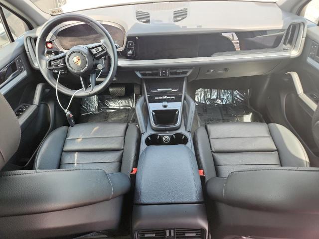  PORSCHE CAYENNE 2024 Biały