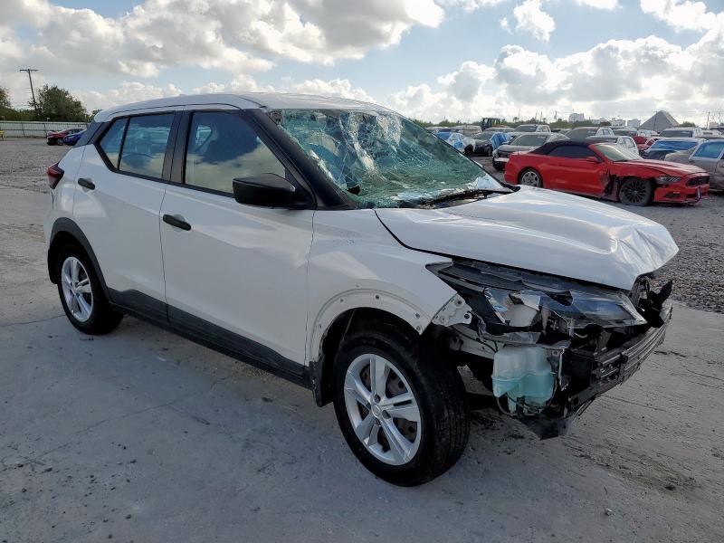  NISSAN KICKS 2021 White