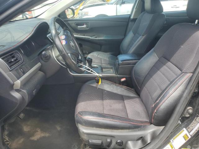Sedans TOYOTA CAMRY 2016 Granatowy