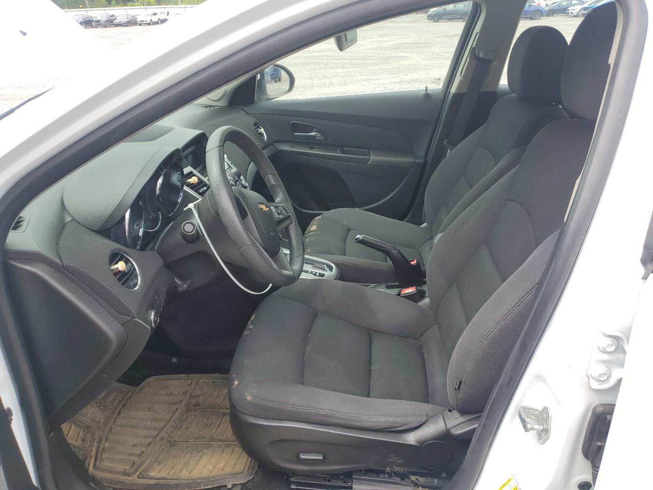 1G1PE5SB3G7159987 CHEVROLET CRUZE 2016
