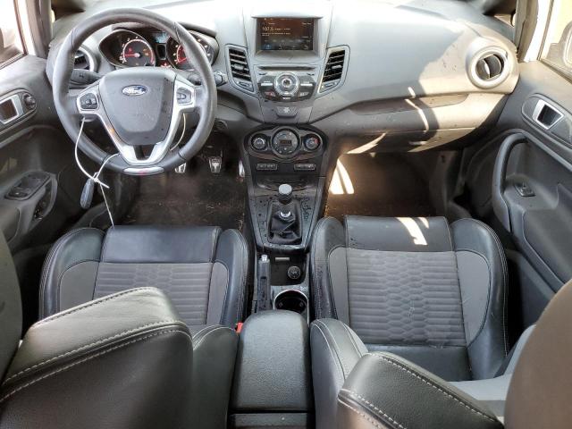  FORD FIESTA 2016 Biały