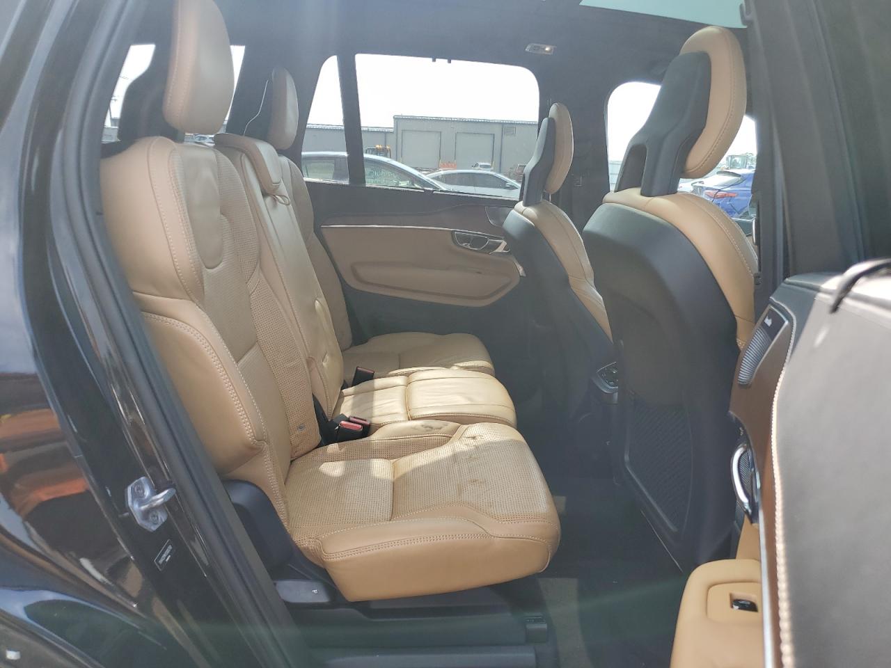 2016 Volvo Xc90 T6 VIN: YV4A22PN7G1002700 Lot: 64209325