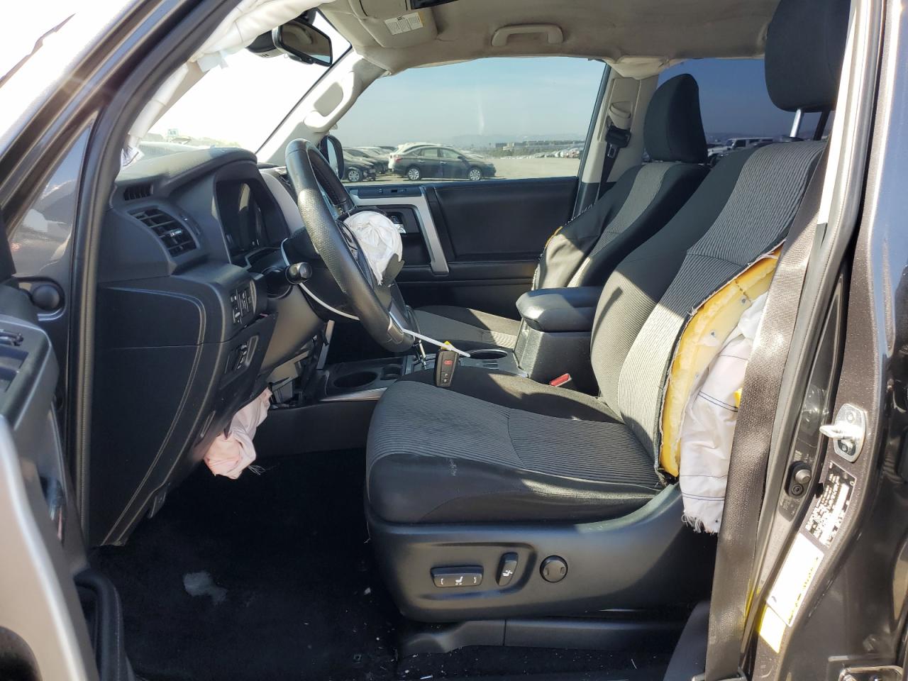 2022 Toyota 4Runner Sr5 VIN: JTEEU5JR7N5263192 Lot: 63942485