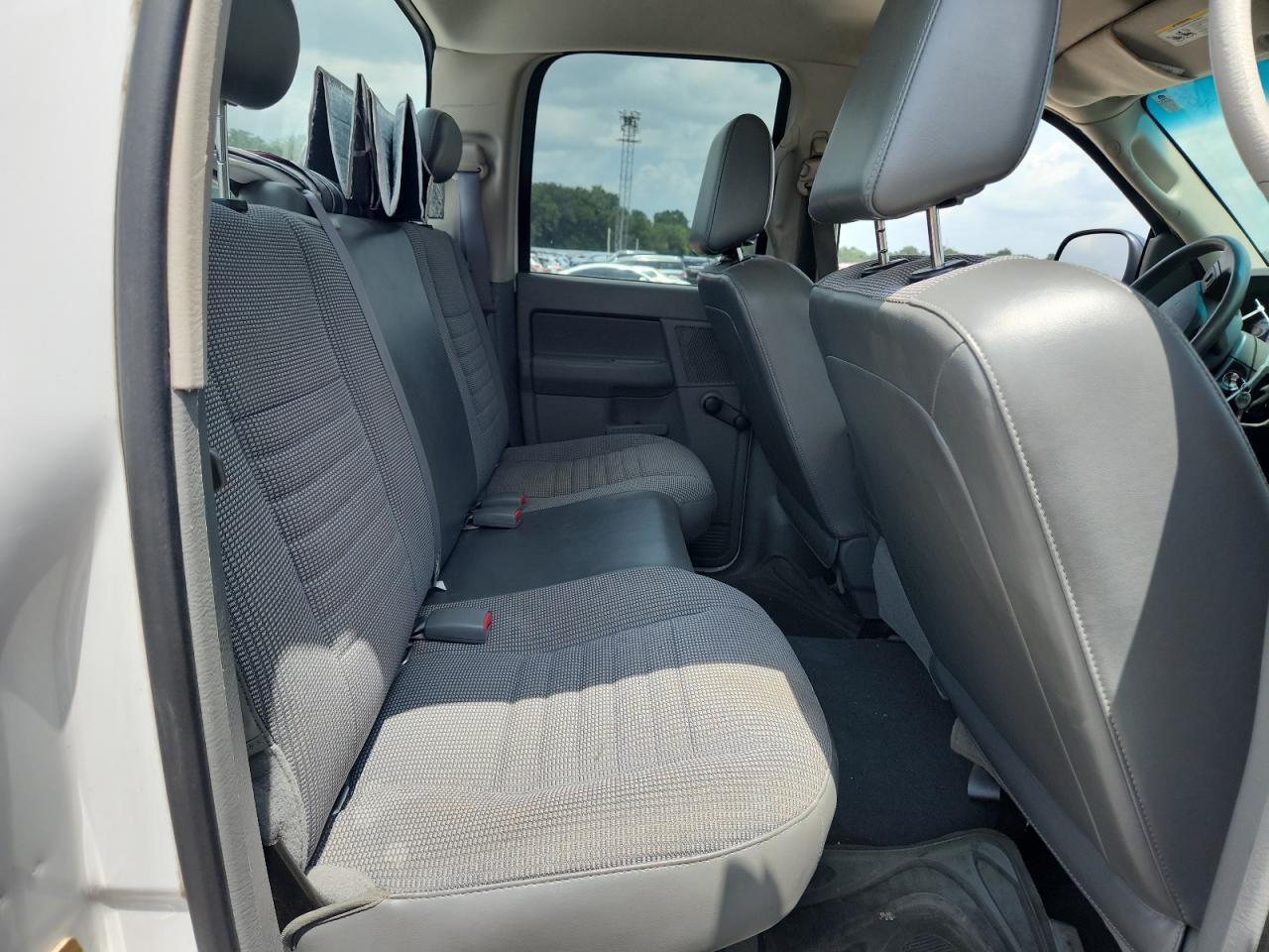 2007 Dodge Ram 1500 St VIN: 1D7HA18K17J532606 Lot: 65069485