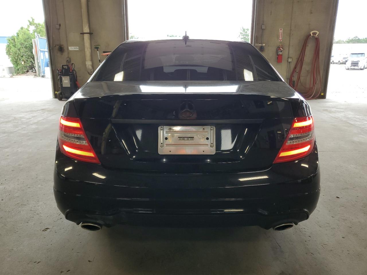 2013 Mercedes-Benz C 300 4Matic VIN: WDDGF8AB1DA821254 Lot: 64524735