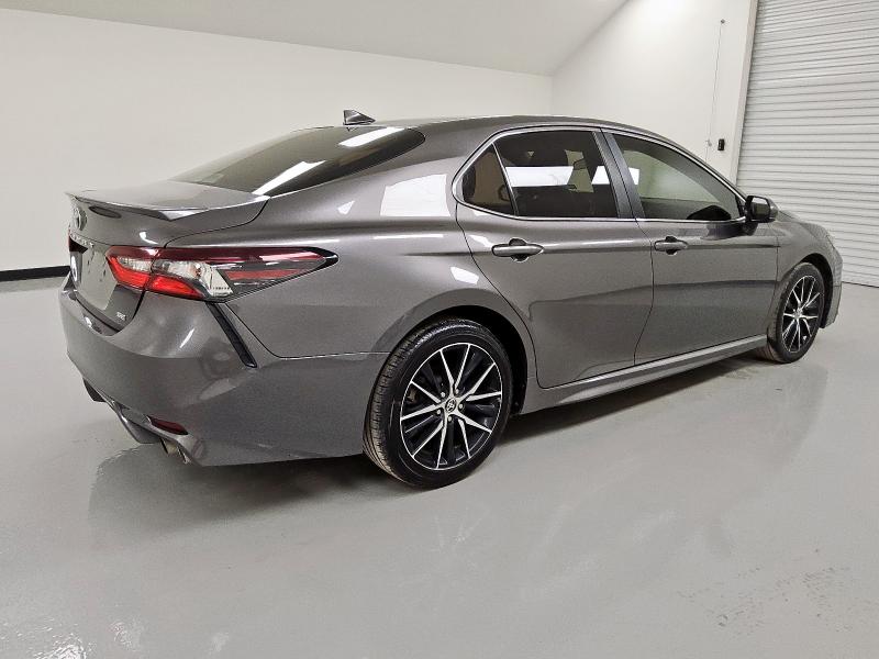  TOYOTA CAMRY 2021 Gray