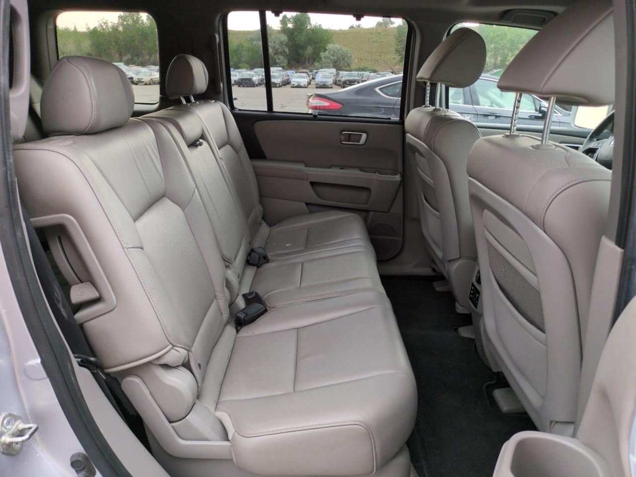 2011 Honda Pilot Touring VIN: 5FNYF4H90BB058755 Lot: 64511385