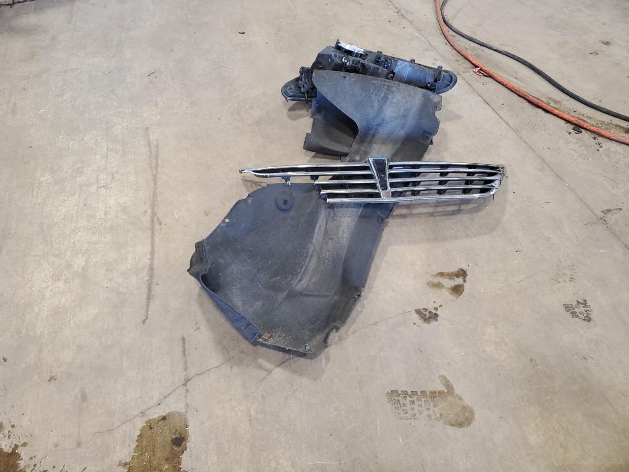 2015 Hyundai Equus Signature VIN: KMHGH4JH8FU093057 Lot: 66270895