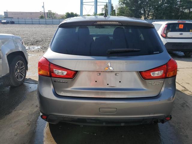  MITSUBISHI OUTLANDER 2015 Szary