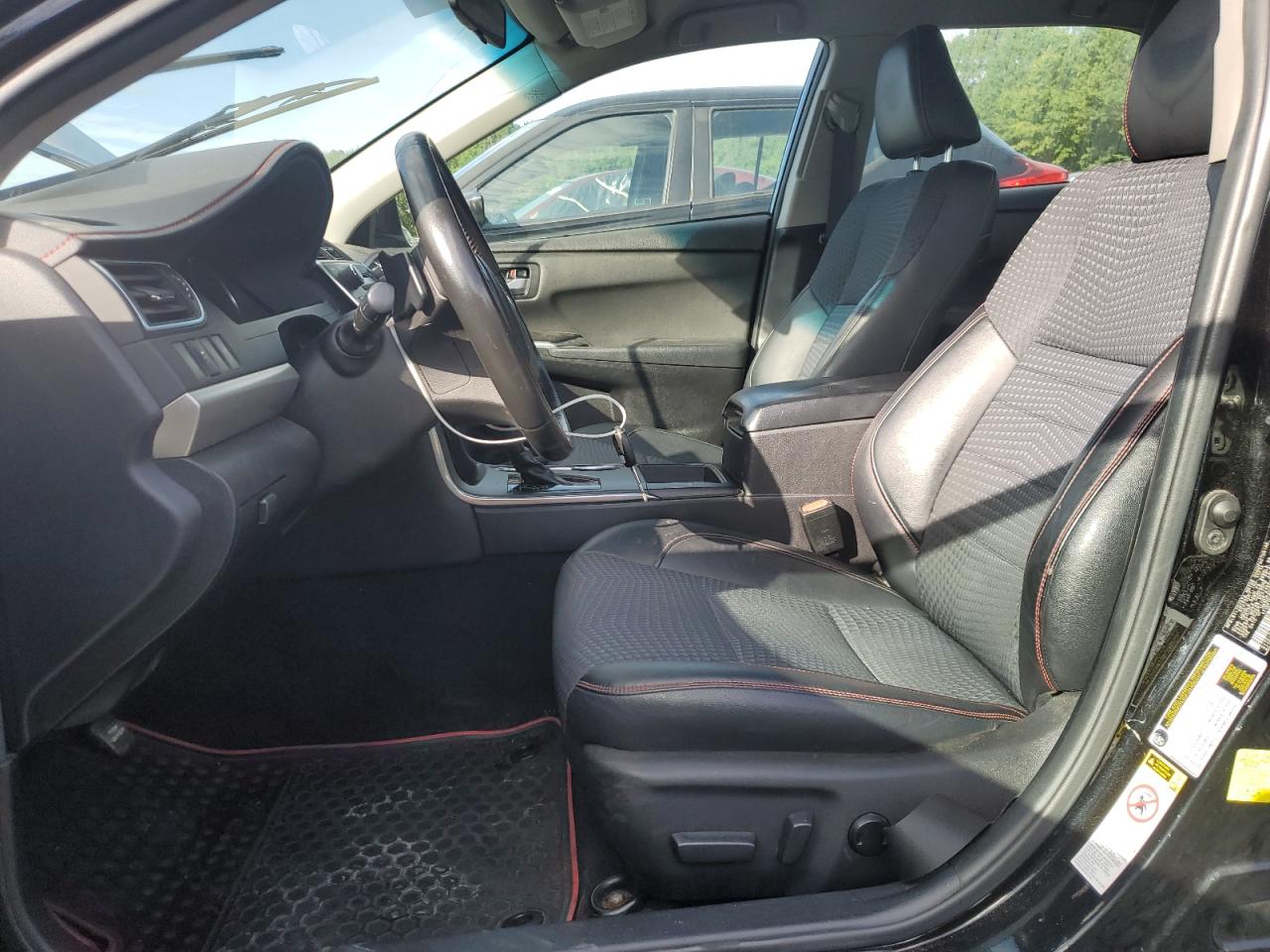 2015 Toyota Camry Le VIN: 4T1BF1FK9FU889951 Lot: 64621855