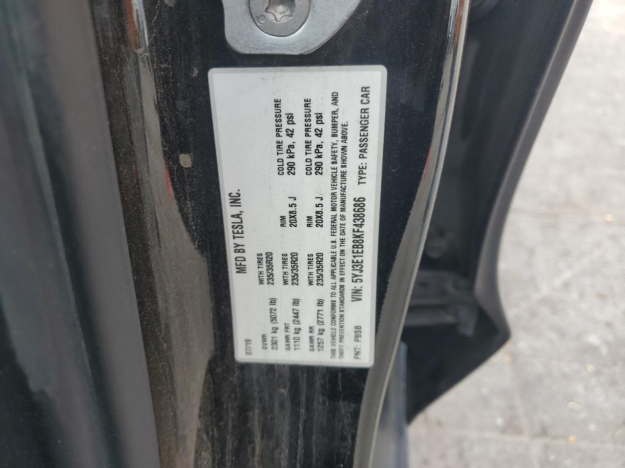 2019 Tesla Model 3 VIN: 5YJ3E1EB8KF438686 Lot: 62995145