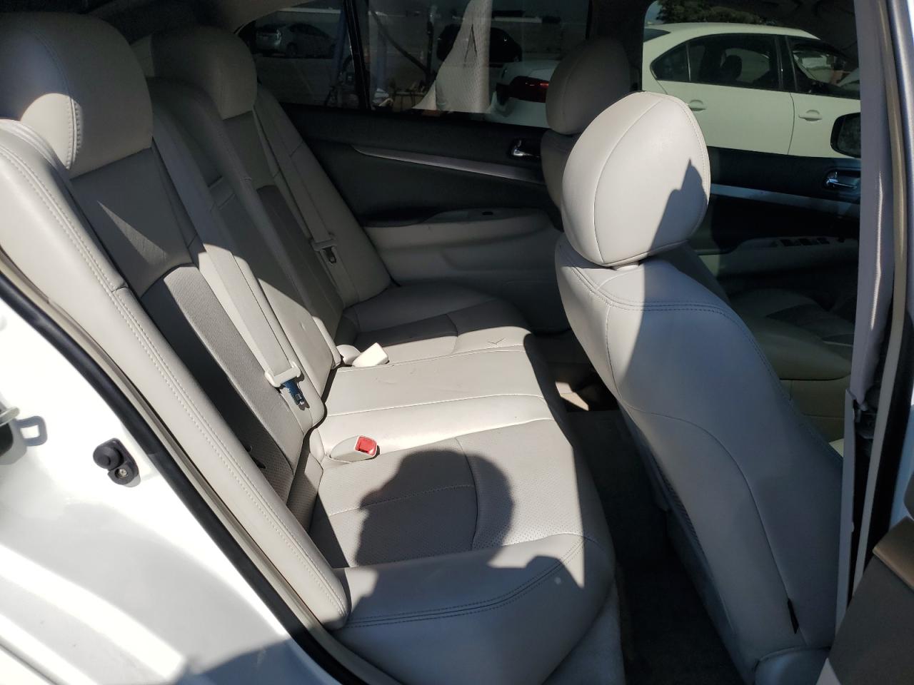 2011 Infiniti G37 Base VIN: JN1CV6AP0BM305543 Lot: 63462705