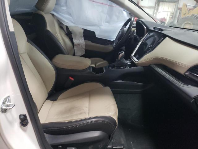  SUBARU OUTBACK 2021 White