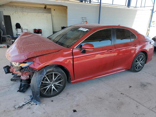  TOYOTA CAMRY 2022 Czerwony