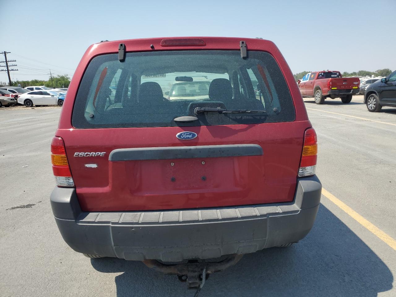 2005 Ford Escape Xls VIN: 1FMYU92Z35KB08403 Lot: 64700105