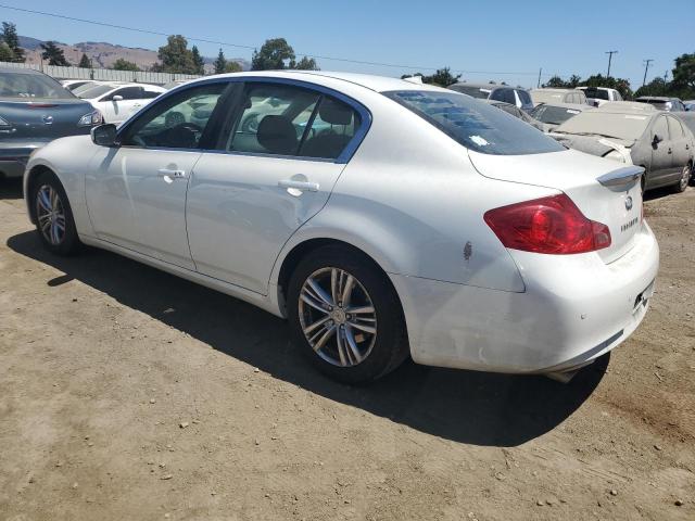  INFINITI G37 2013 White