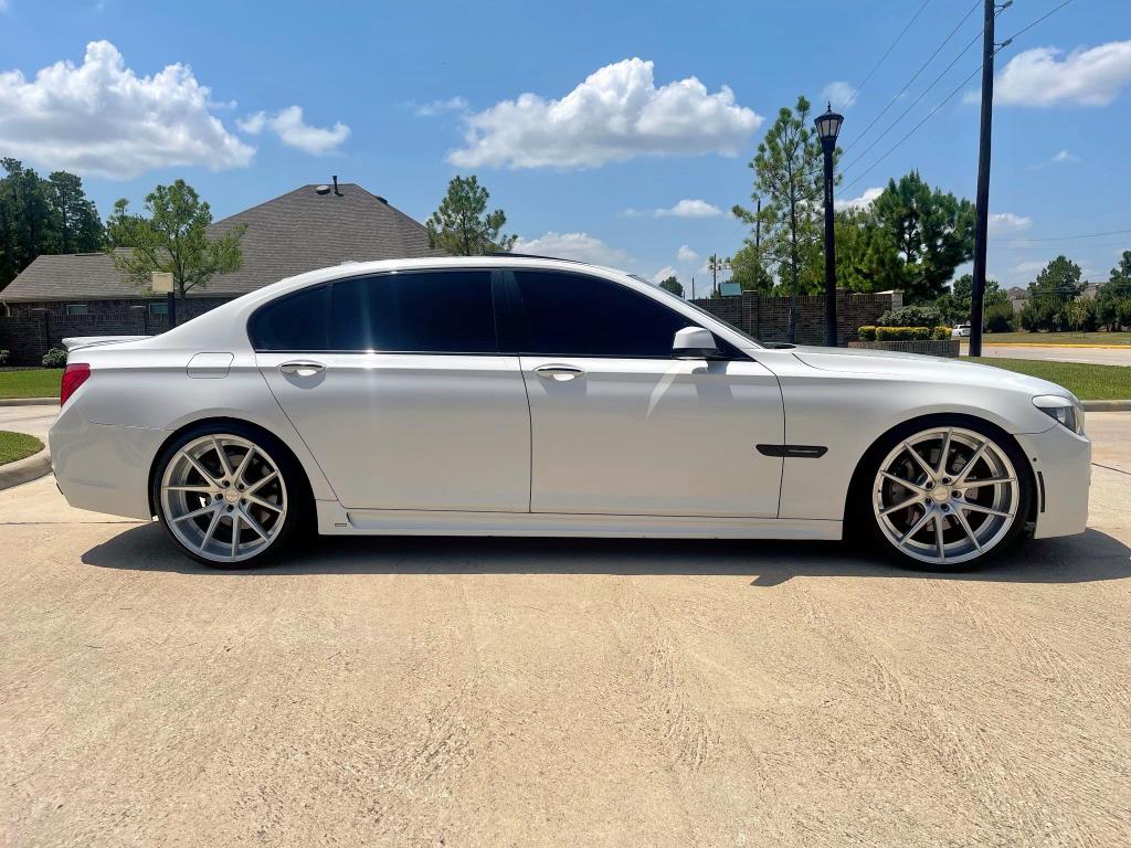 2010 BMW 750 LI  