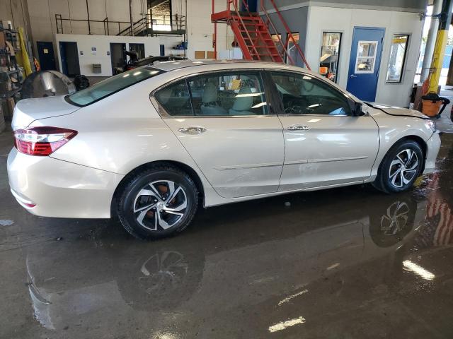 Седаны HONDA ACCORD 2016 Золотой