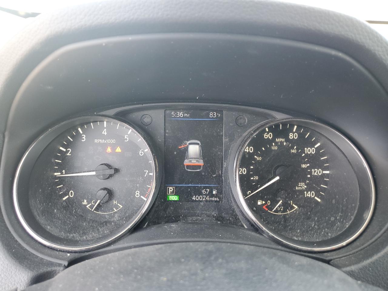KNMAT2MV0JP557853 NISSAN ROGUE 2018