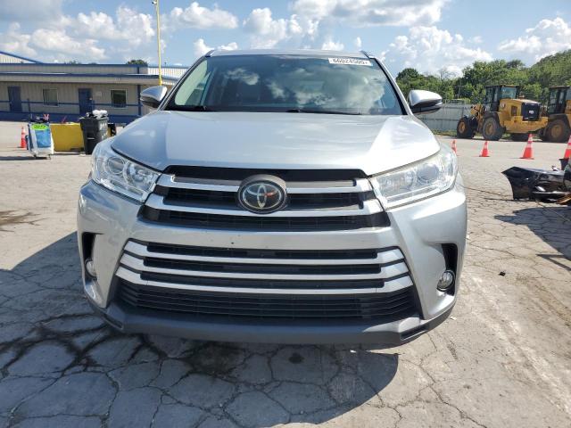  TOYOTA HIGHLANDER 2019 Silver