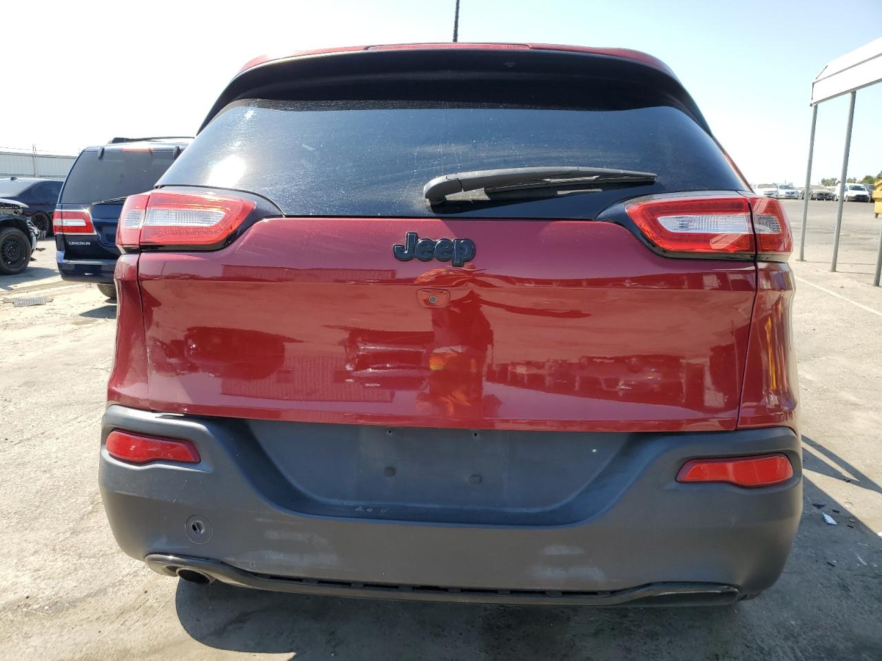 2016 Jeep Cherokee Sport VIN: 1C4PJLABXGW374331 Lot: 65558595