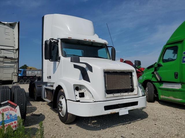 2016 VOLVO VN VNL for sale at Copart IN - CICERO