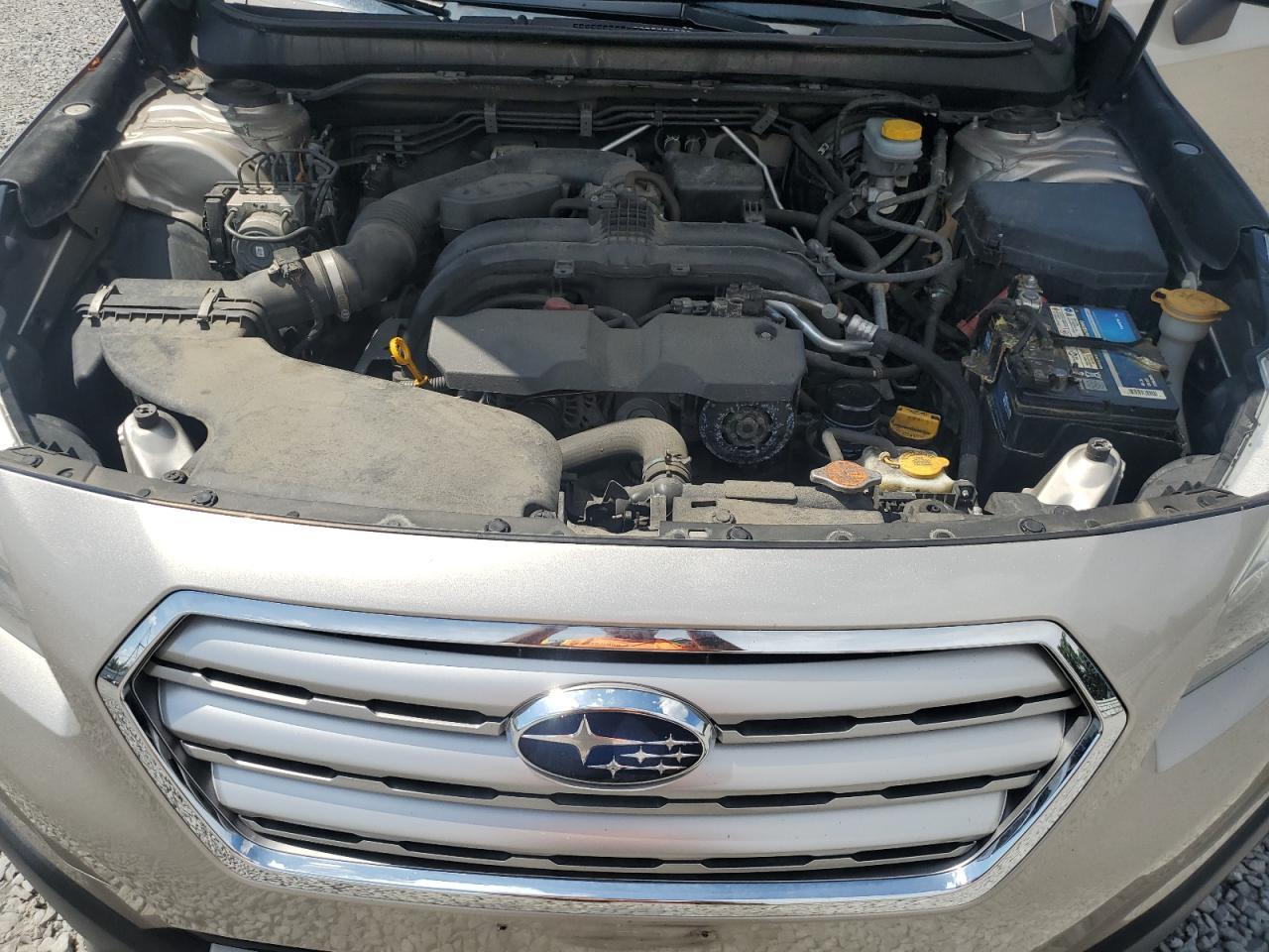 2015 Subaru Outback 2.5I Limited VIN: 4S4BSANC3F3305801 Lot: 62983835