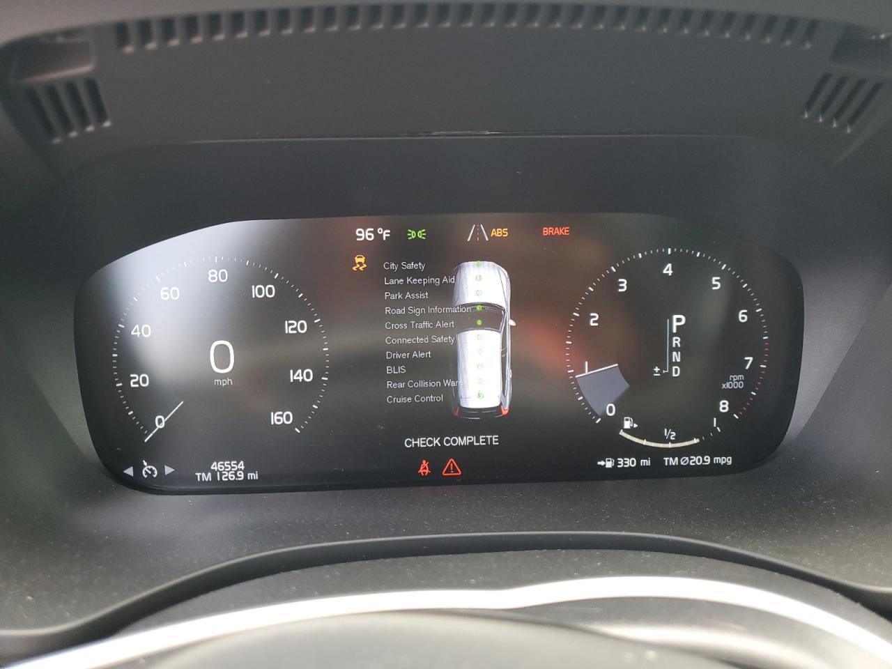 2021 Volvo Xc60 T5 Momentum VIN: YV4102DKXM1840893 Lot: 62770615