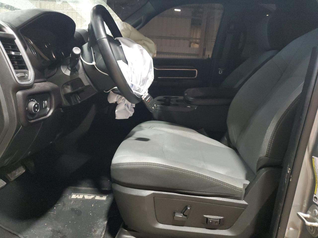 2024 Ram 2500 Big Horn VIN: 3C6UR5DJ5RG100988 Lot: 64329305