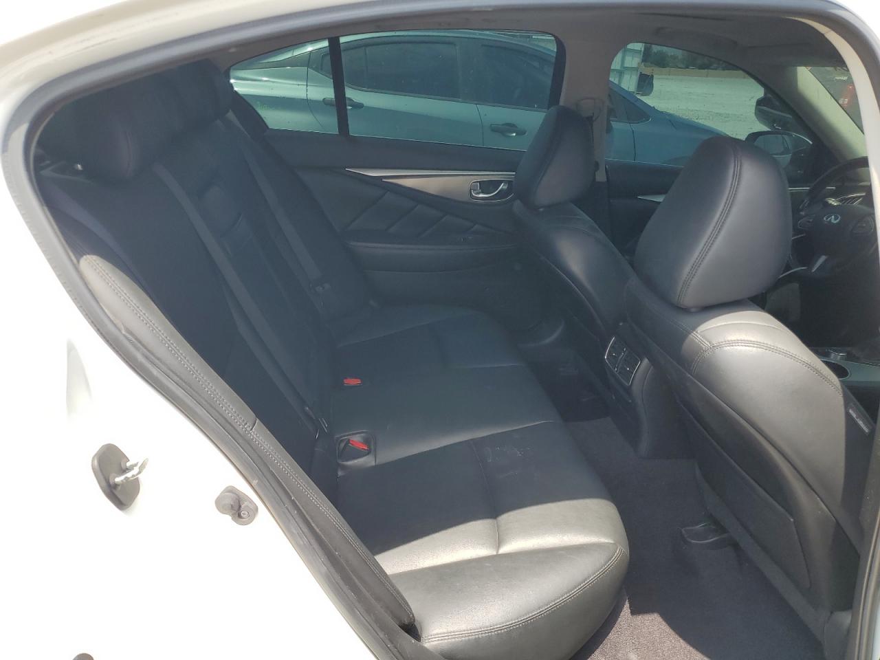 2015 Infiniti Q50 Base VIN: JN1BV7AP4FM348564 Lot: 63802725