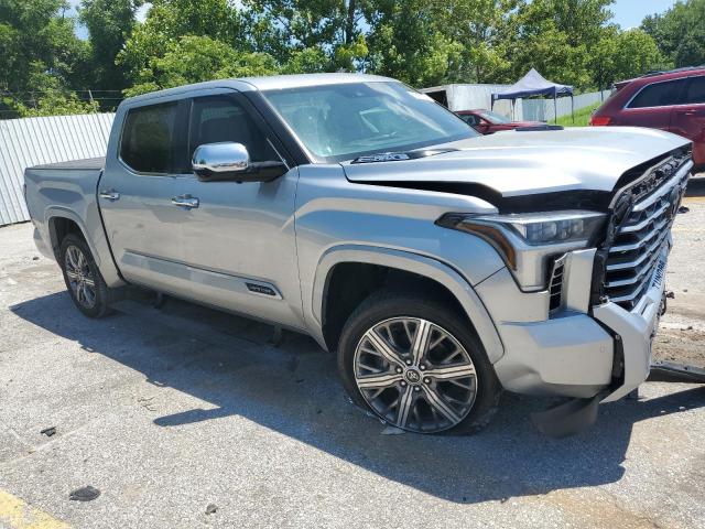  TOYOTA TUNDRA 2023 Серебристый