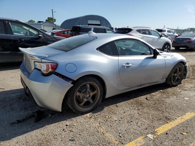 Coupet TOYOTA SCION 2015 Srebrny