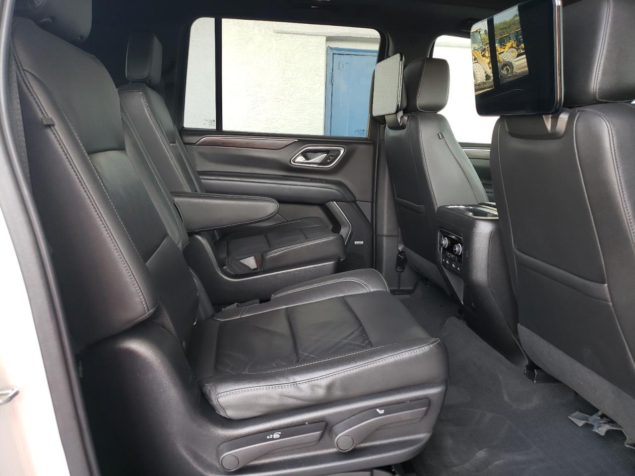 2021 Chevrolet Suburban C1500 Lt VIN: 1GNSCCKD1MR384235 Lot: 63734755