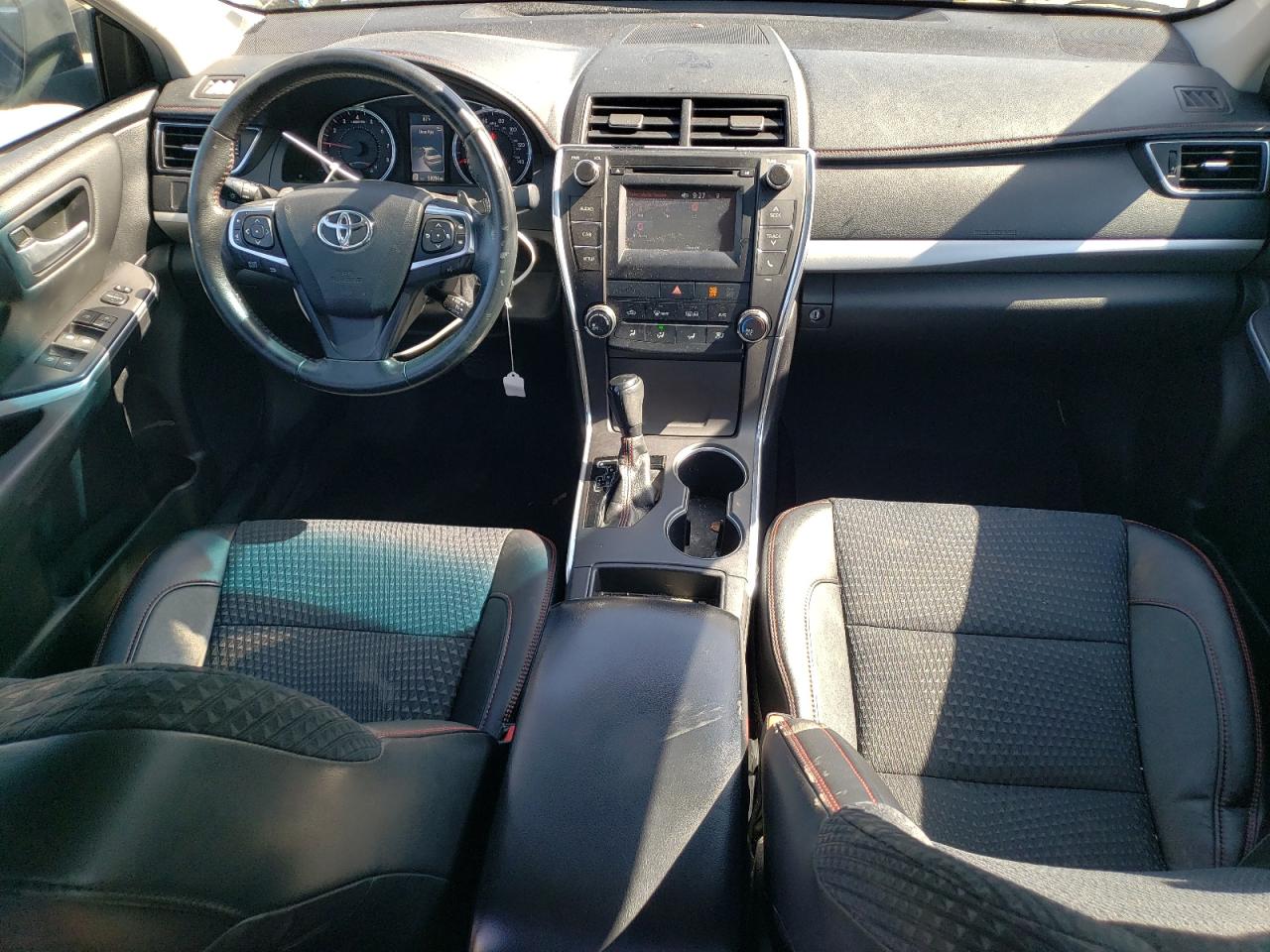 2015 Toyota Camry Le VIN: 4T1BF1FK5FU943391 Lot: 64696255