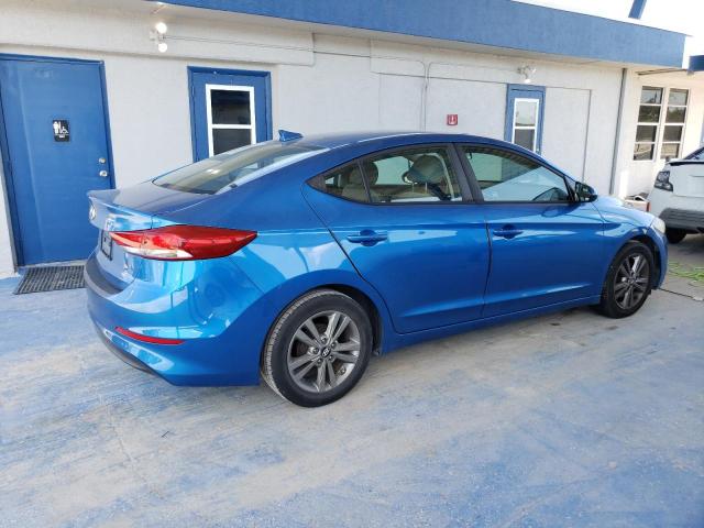  HYUNDAI ELANTRA 2017 Синий