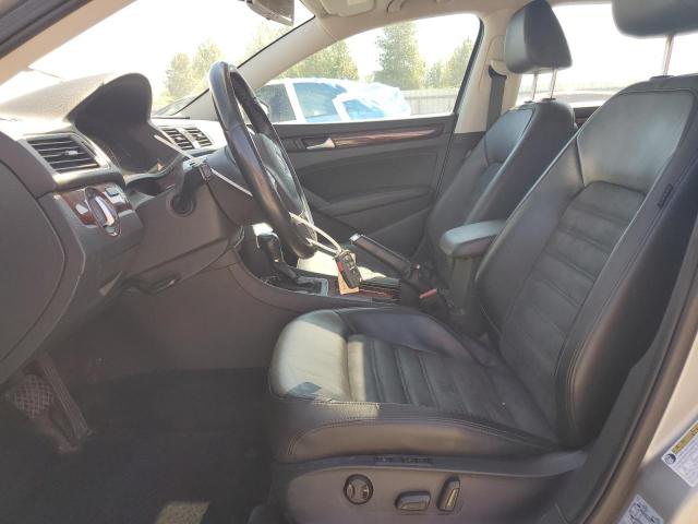  VOLKSWAGEN PASSAT 2012 Silver