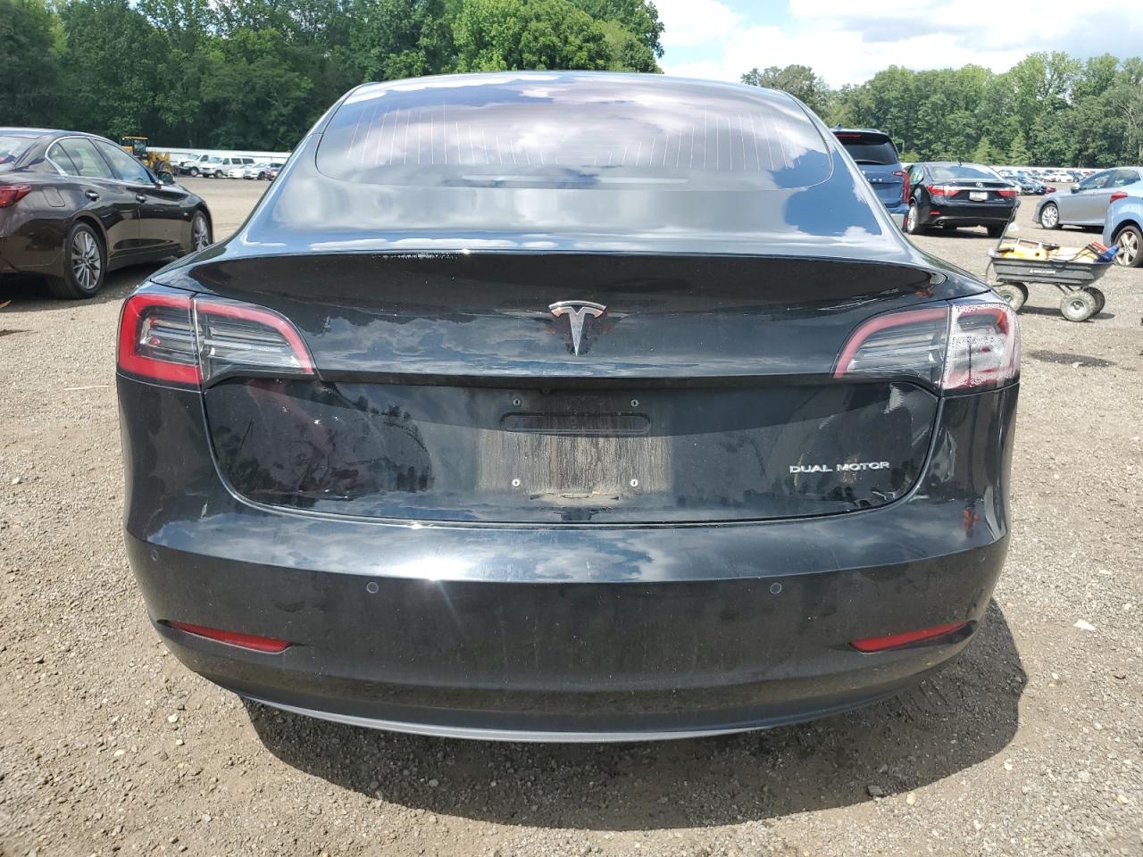 2018 Tesla Model 3 VIN: 5YJ3E1EB7JF067910 Lot: 65096155