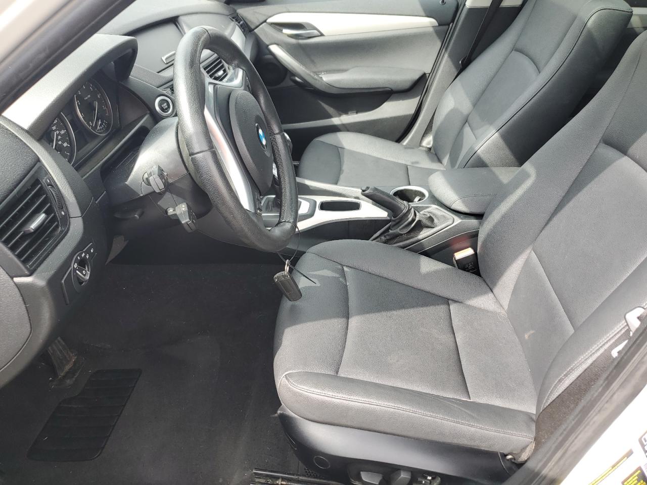 2015 BMW X1 xDrive28I VIN: WBAVL1C56FVY26855 Lot: 64286905