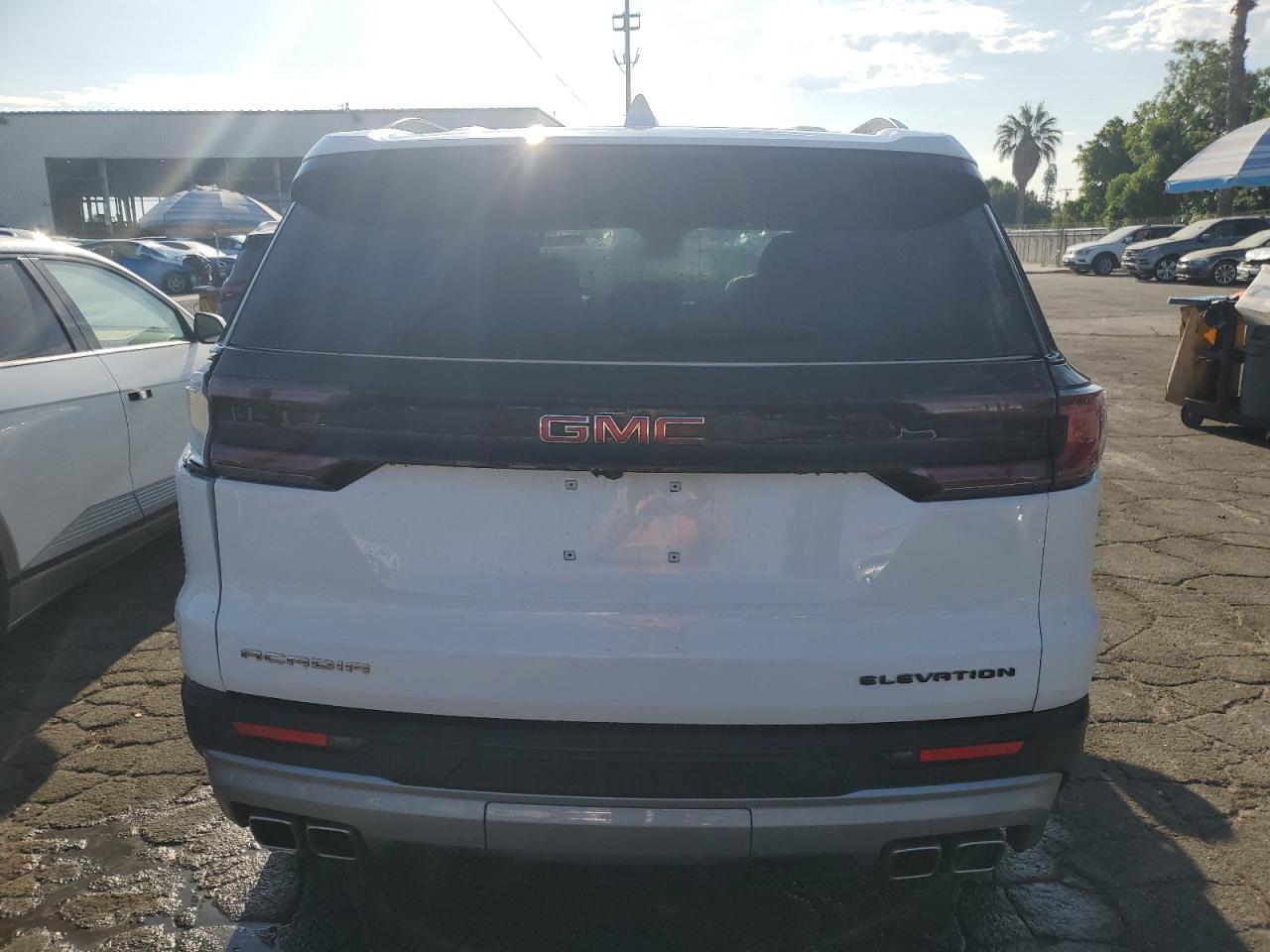 1gkenkrs8sj130620 1GKENKRS8SJ130620 2025 GMC Acadia Elevation