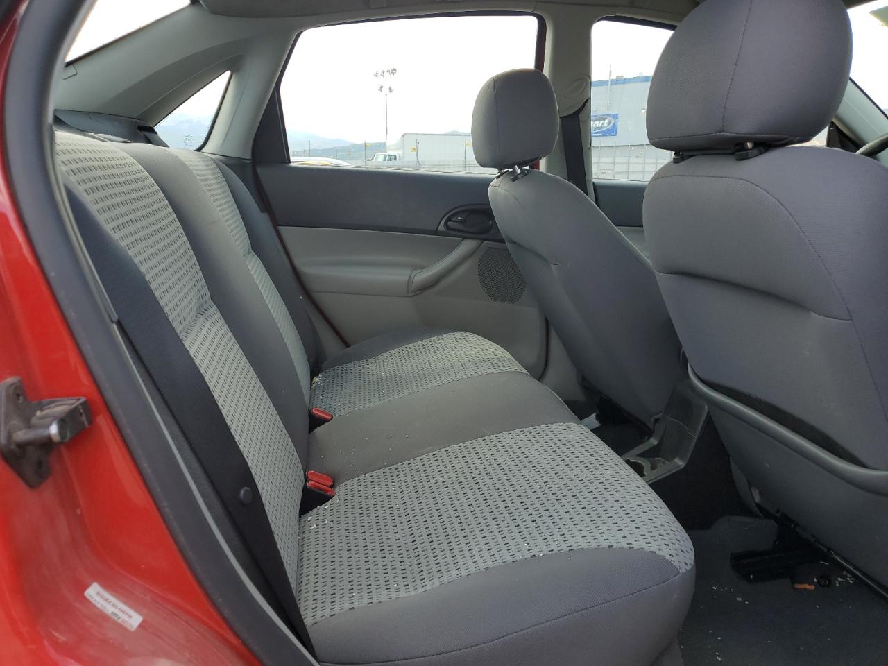2007 Ford Focus Zx4 VIN: 1FAFP34N97W353668 Lot: 64307245