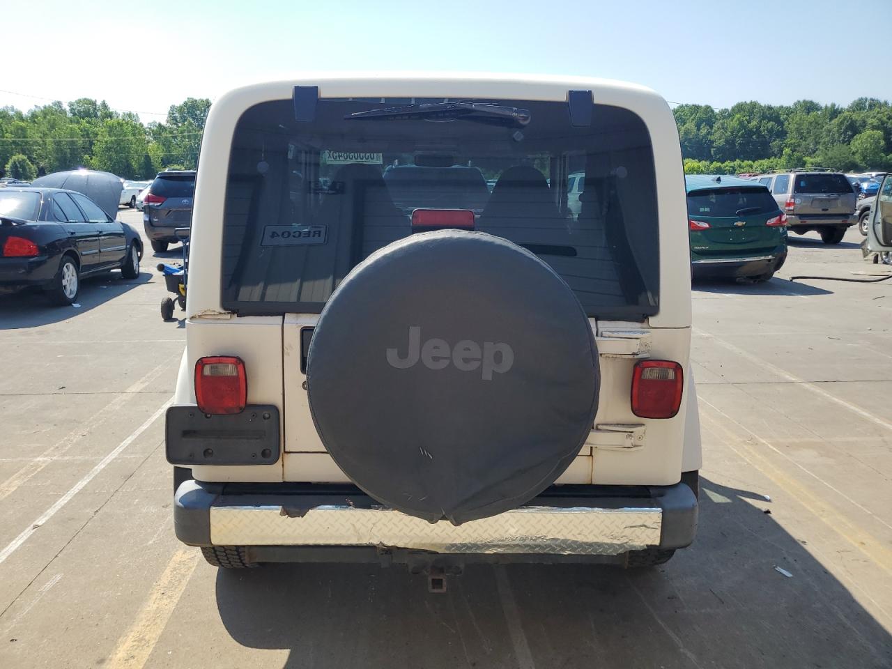 2000 Jeep Wrangler / Tj Sahara VIN: 1J4FA59S0YP742758 Lot: 63563845