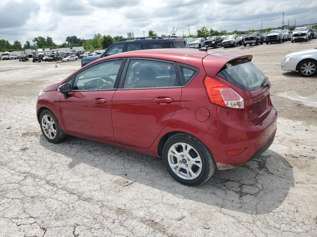 Хэтчбеки FORD FIESTA 2015 Красный