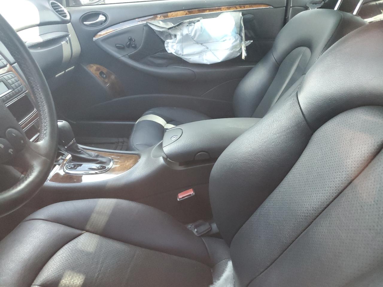 2004 Mercedes-Benz Clk 500 VIN: WDBTJ75J44F095359 Lot: 63220175
