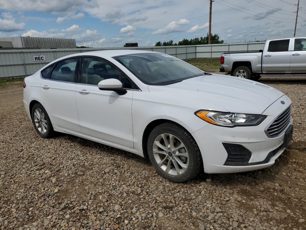 3FA6P0HD7KR173441 FORD FUSION 2019
