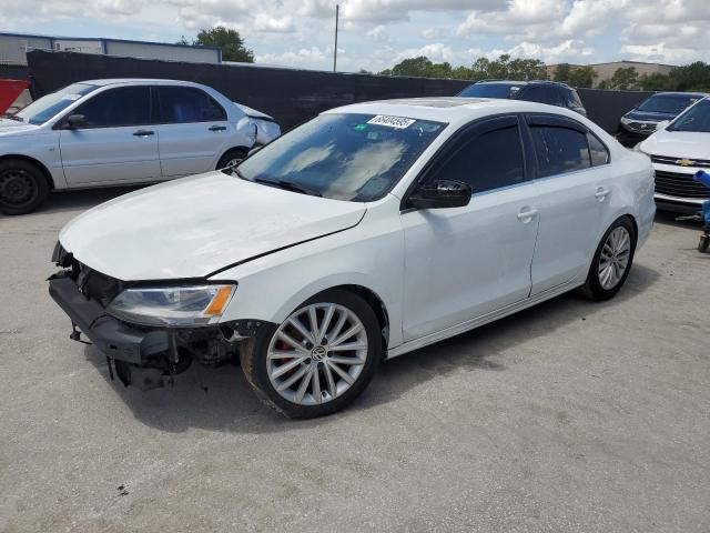 Sedans VOLKSWAGEN JETTA 2016 White