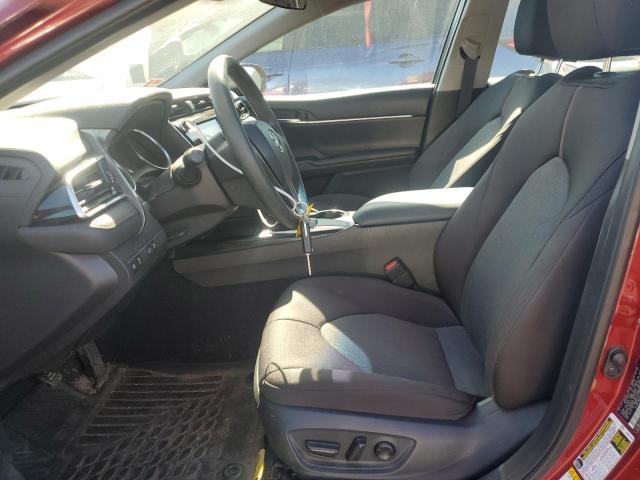  TOYOTA CAMRY 2018 Czerwony