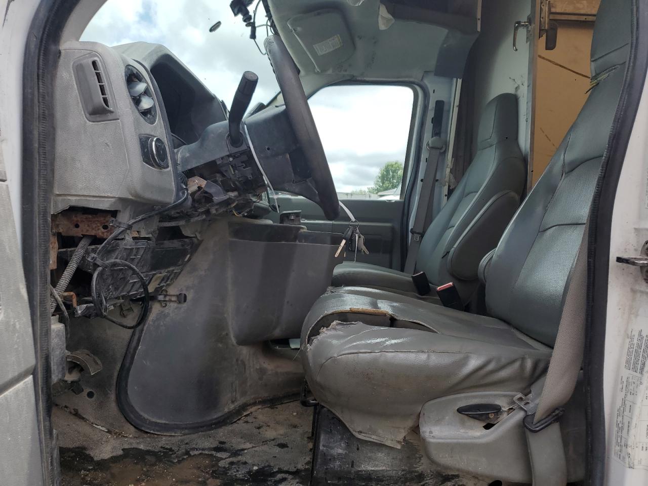 2021 Ford Econoline E350 Super Duty Cutaway Van VIN: 1FDWE3FK1MDC30596 Lot: 64734445