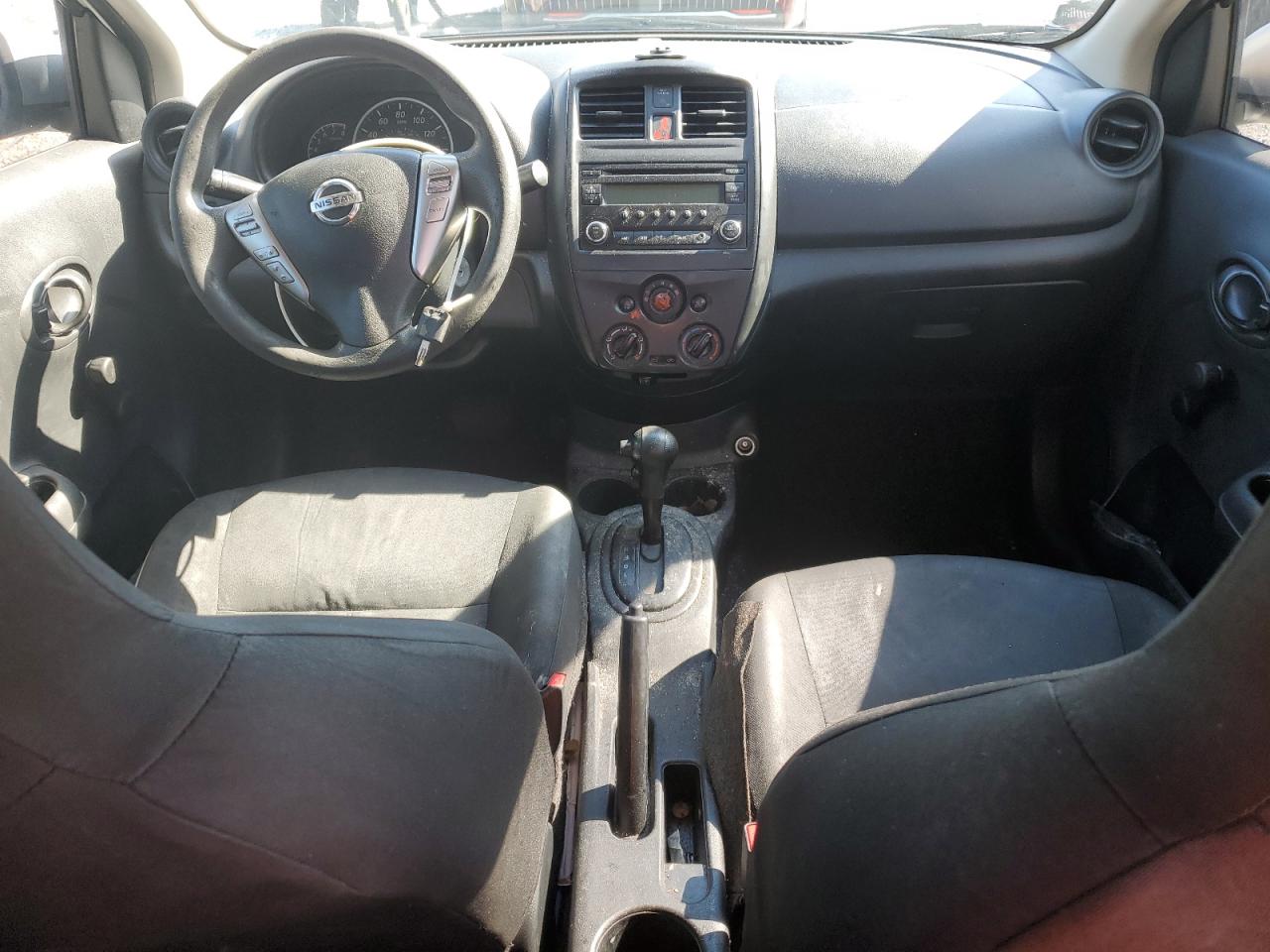 2017 Nissan Versa S VIN: 3N1CN7AP7HL818636 Lot: 64279255