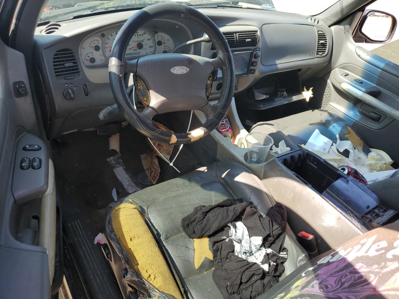 2001 Ford Explorer Sport VIN: 1FMYU60EX1UC62815 Lot: 61044855