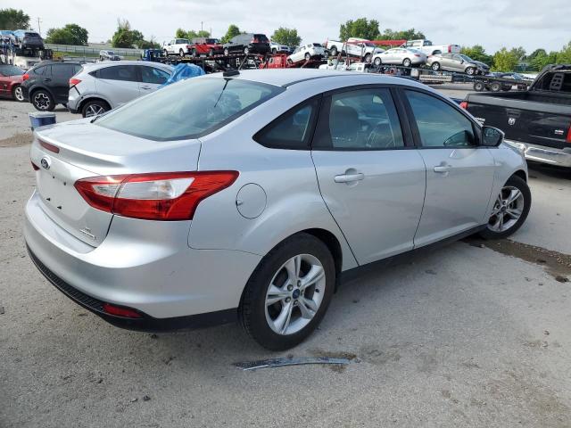 Sedans FORD FOCUS 2014 Silver